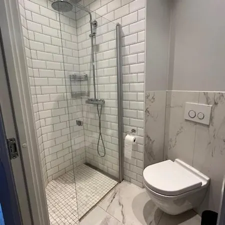 Frogner Central, Pool Table, 180 Sqm, 2 Bathrooms