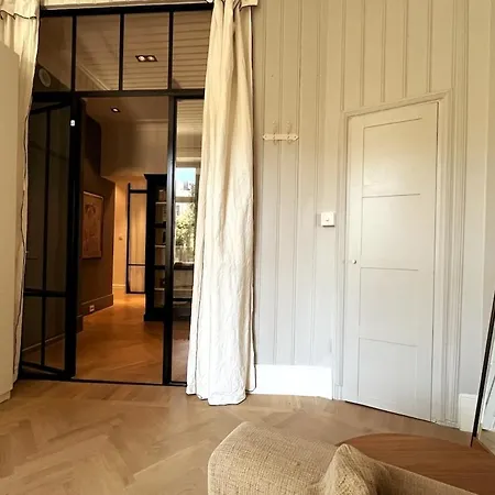 Frogner Central, Pool Table, 180 Sqm, 2 Bathrooms オスロ