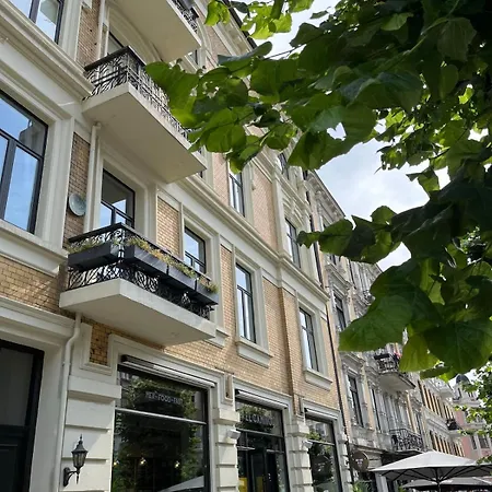 Frogner Central, Pool Table, 180 Sqm, 2 Bathrooms オスロ