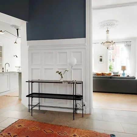 Frogner Central, Pool Table, 180 Sqm, 2 Bathrooms * Oslo