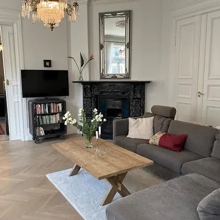 Apartment Frogner Central, Pool Table, 180 Sqm, 2 Bathrooms Oslo