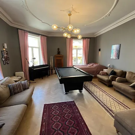 Frogner Central, Pool Table, 180 Sqm, 2 Bathrooms Appartement Oslo