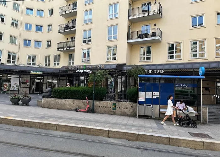 Frogner Central, Pool Table, 180 Sqm, 2 Bathrooms
