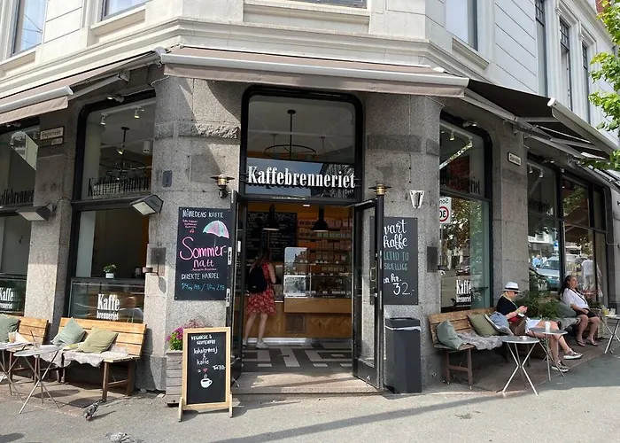 아파트 Frogner Central, Pool Table, 180 Sqm, 2 Bathrooms 오슬로