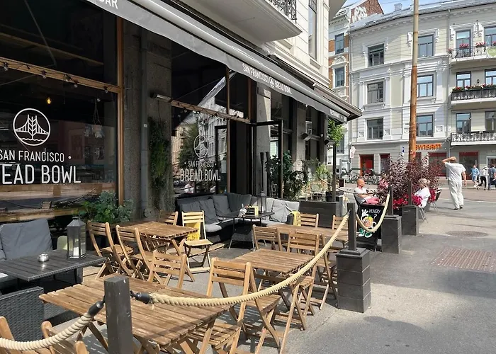 Frogner Central, Pool Table, 180 Sqm, 2 Bathrooms 아파트
