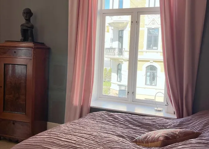 Frogner Central, Pool Table, 180 Sqm, 2 Bathrooms 아파트 오슬로