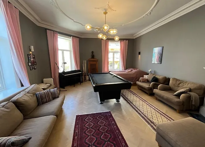 Frogner Central, Pool Table, 180 Sqm, 2 Bathrooms 아파트 오슬로