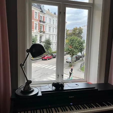 Leilighet Frogner Central, Pool Table, 180 Sqm, 2 Bathrooms